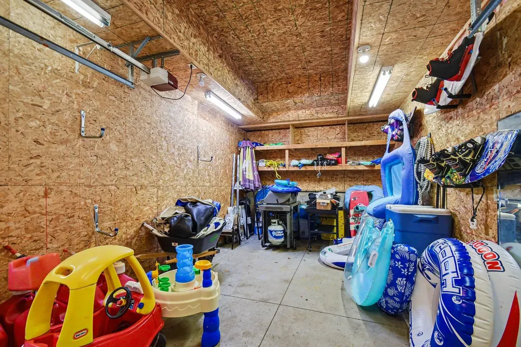 31218 Curran Beach Road Silver Creek Township MI 49047