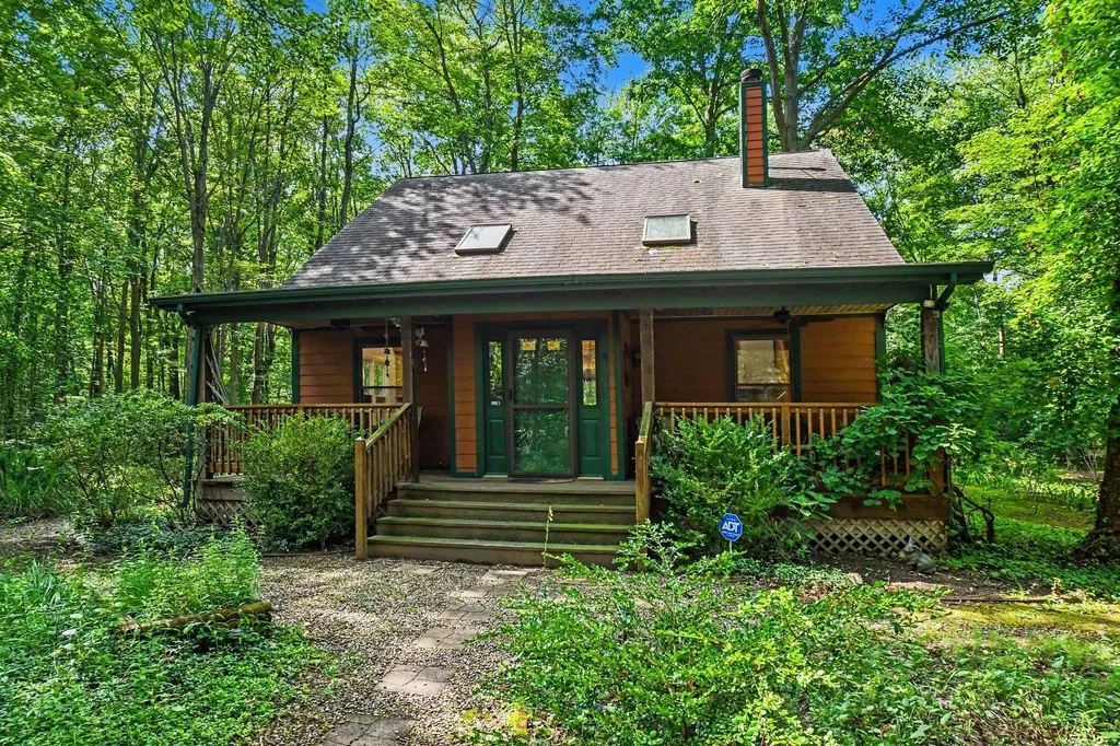13189 Three Oaks Road Chikaming Township MI 49125