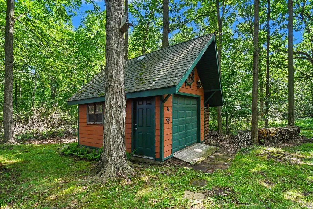 13189 Three Oaks Road Chikaming Township MI 49125