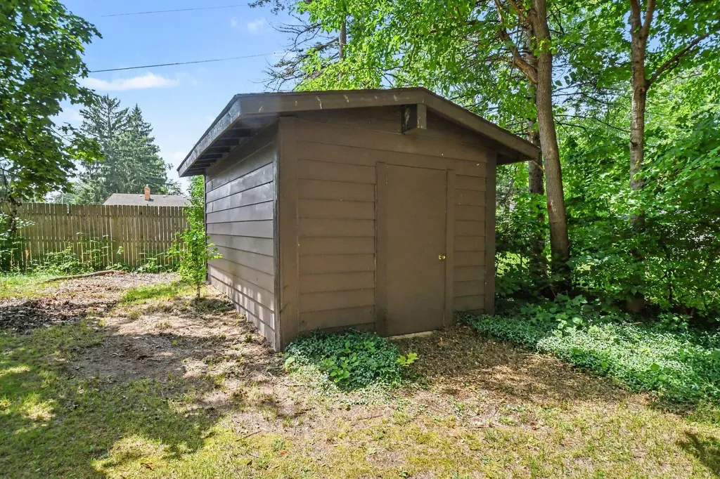 2176 Truman Drive Benton Charter Township MI 49022