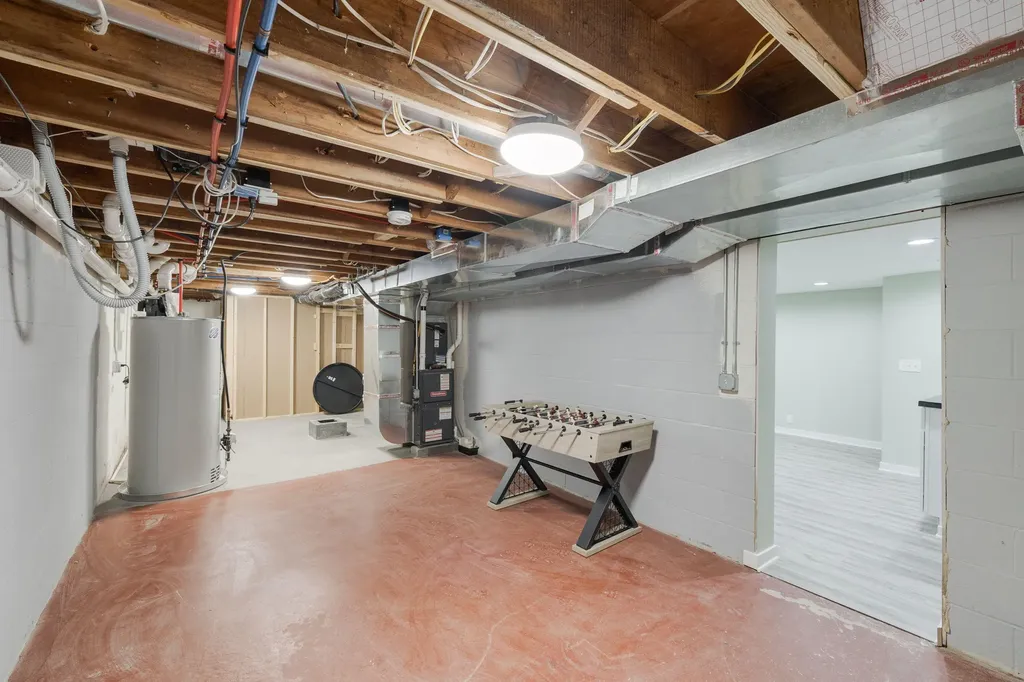 648 Francis Street Saugatuck City MI 49453