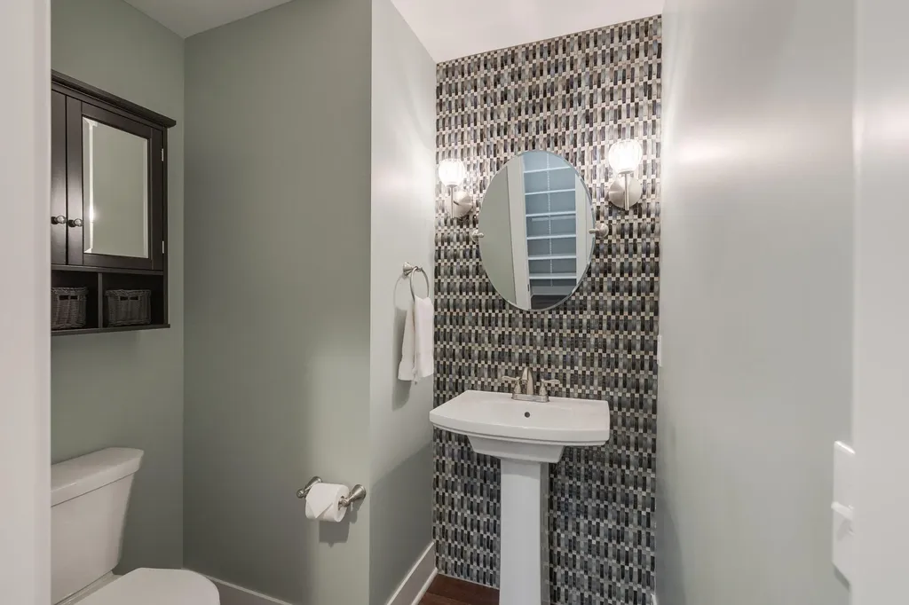 648 Francis Street Saugatuck City MI 49453