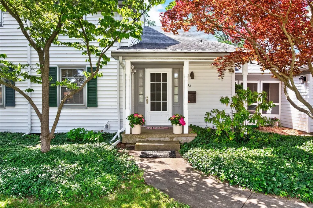 232 N Sunnybank Road St. Joseph City MI 49085