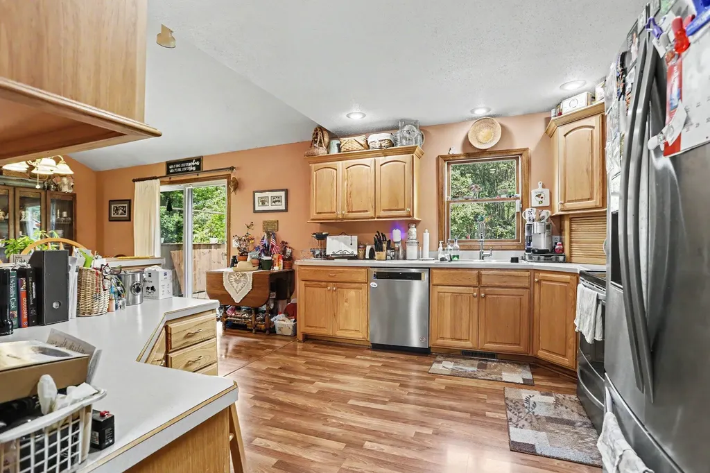 17704 Moorepark Road Park Township MI 49093