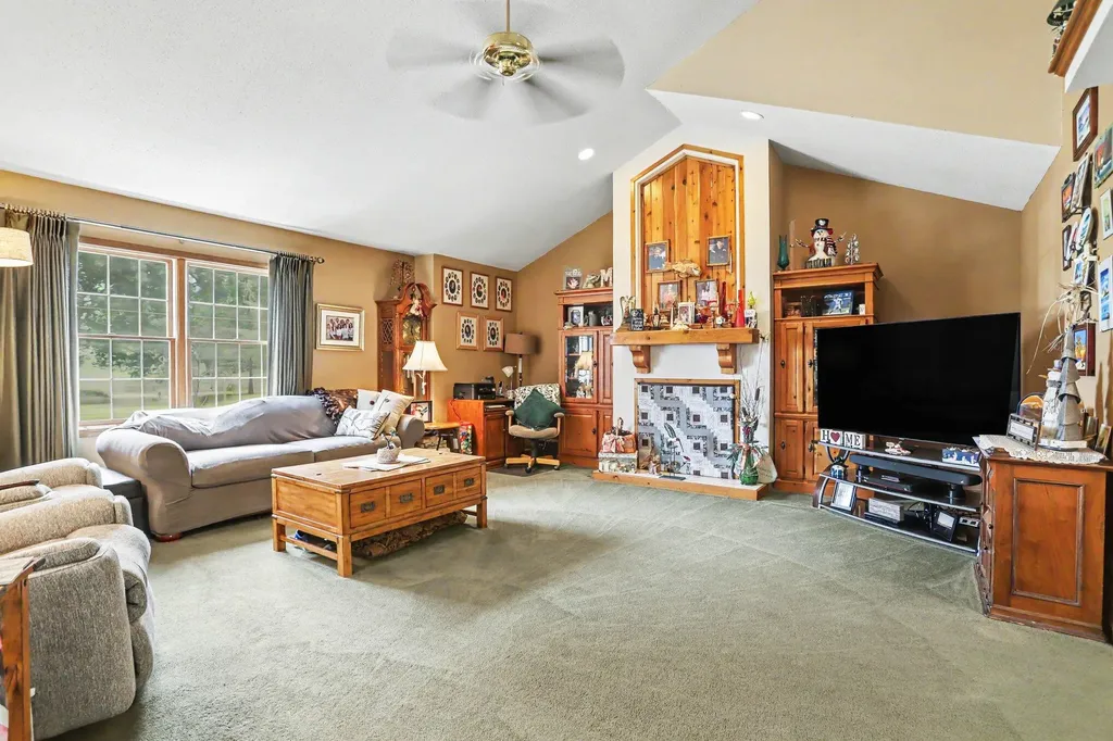 17704 Moorepark Road Park Township MI 49093