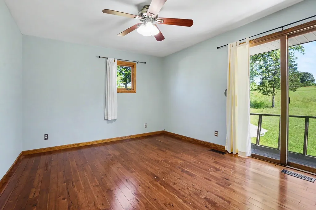 4761 E Arrowhead Drive Oronoko Charter Township MI 49103