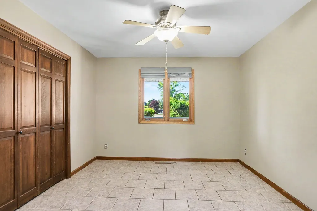 4761 E Arrowhead Drive Oronoko Charter Township MI 49103