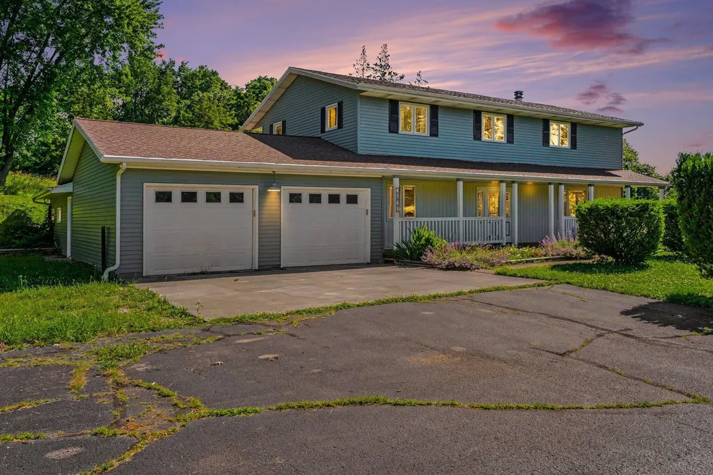 4761 E Arrowhead Drive Oronoko Charter Township MI 49103