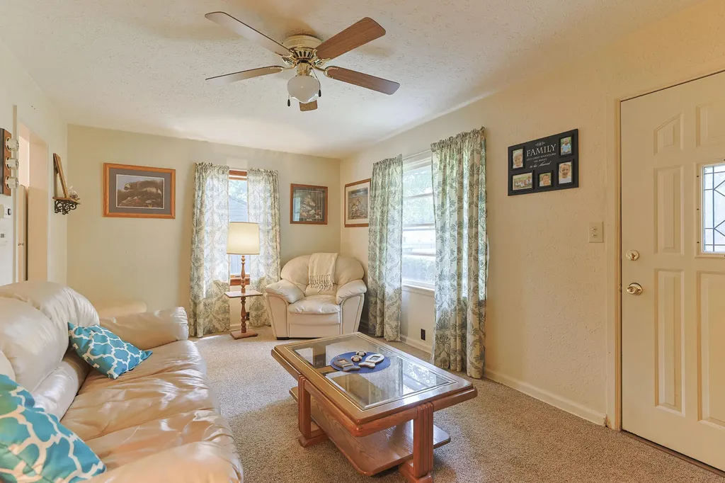 2029 Lewis Drive Niles Township MI 49120