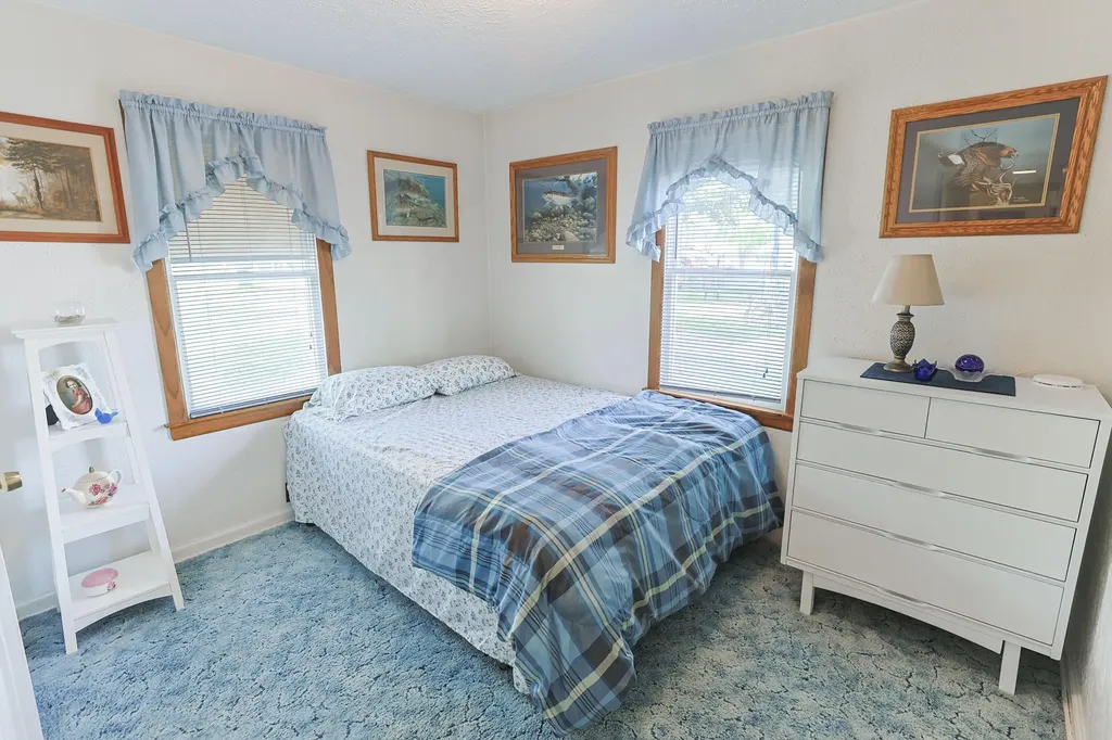 2029 Lewis Drive Niles Township MI 49120