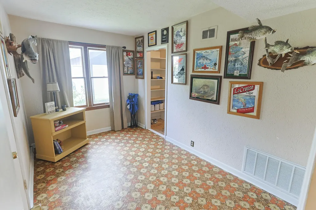 2029 Lewis Drive Niles Township MI 49120