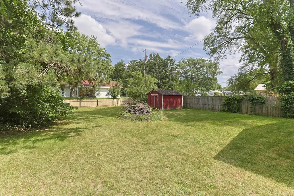 2029 Lewis Drive Niles Township MI 49120