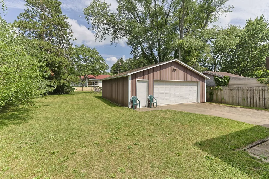 2029 Lewis Drive Niles Township MI 49120
