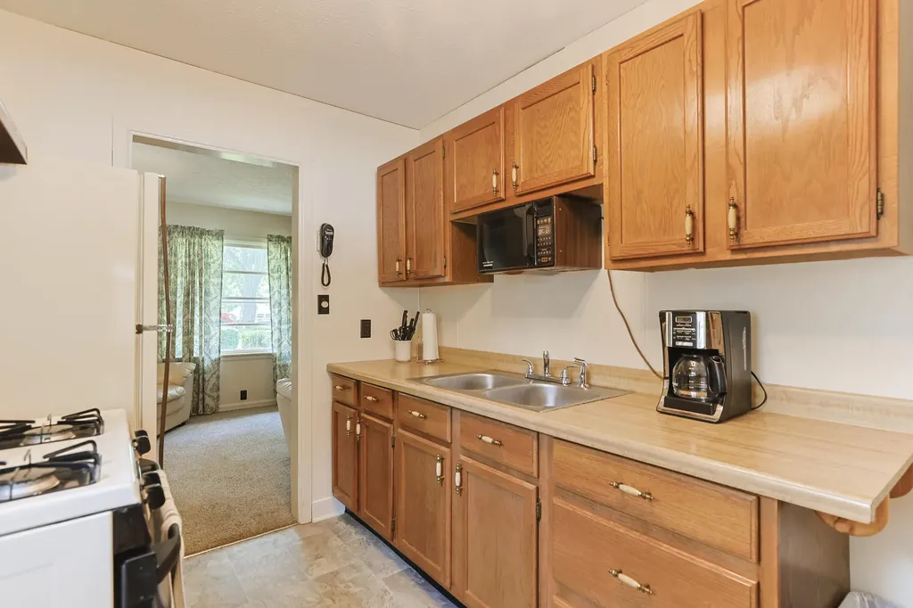 2029 Lewis Drive Niles Township MI 49120