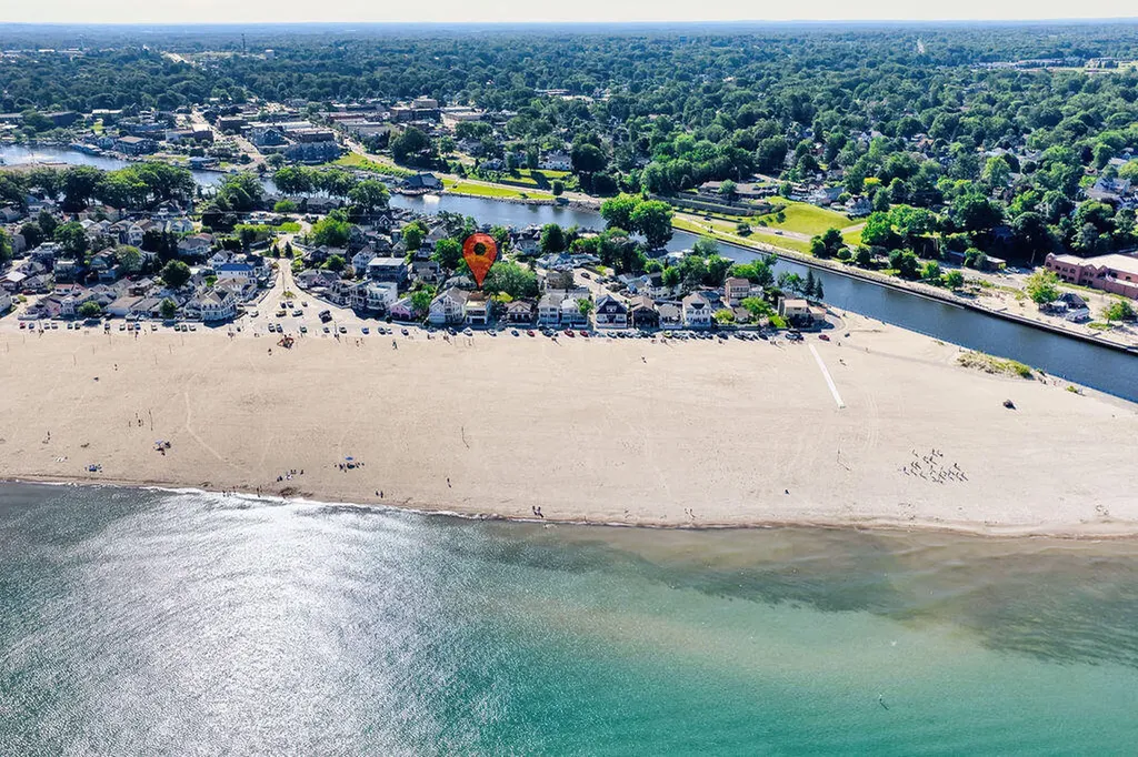 34 Lake Shore Drive South Haven City MI 49090