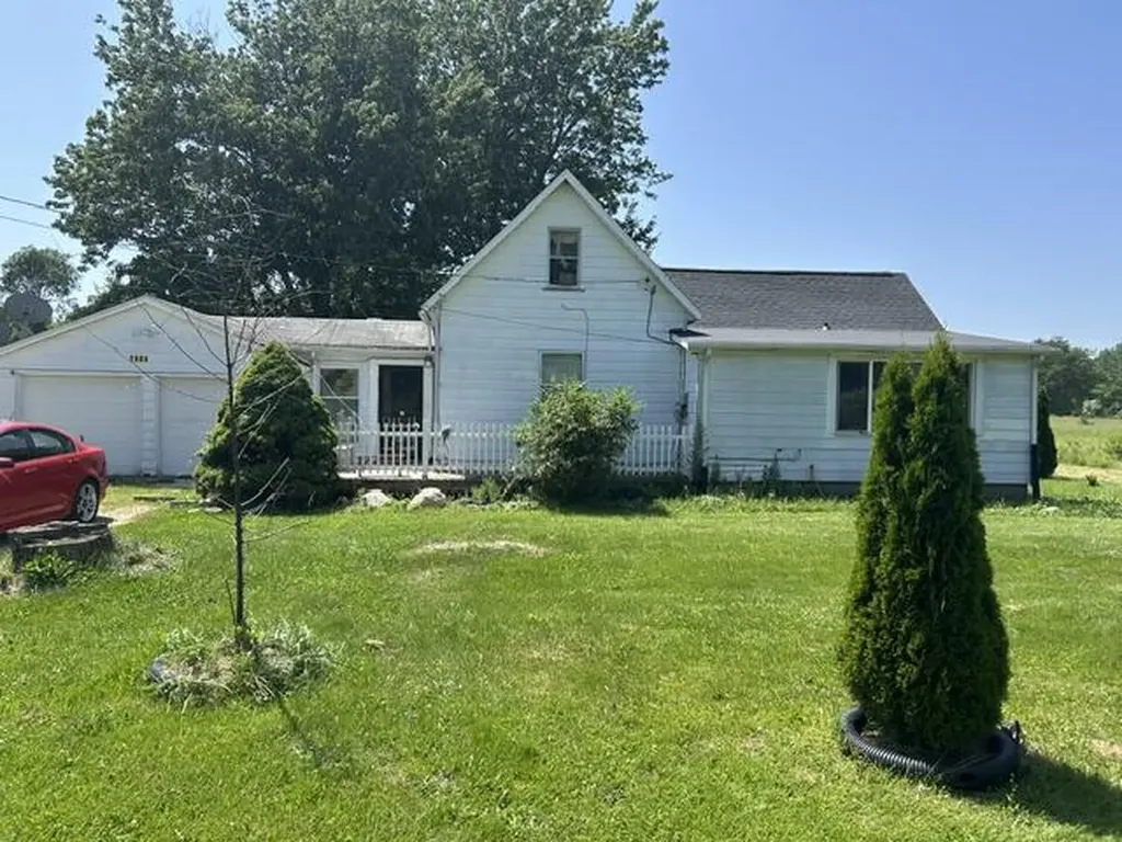 1984 Greenly Avenue Benton Charter Township MI 49022
