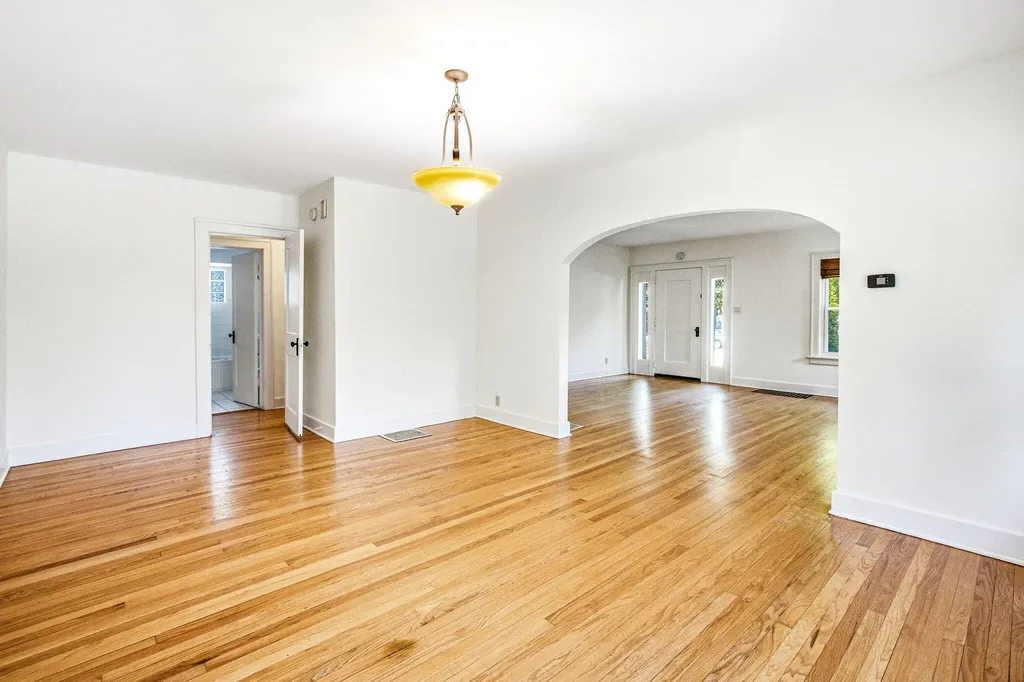 2501 Lakeview Avenue St. Joseph City MI 49085