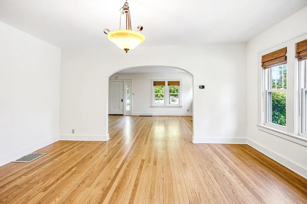 2501 Lakeview Avenue St. Joseph City MI 49085