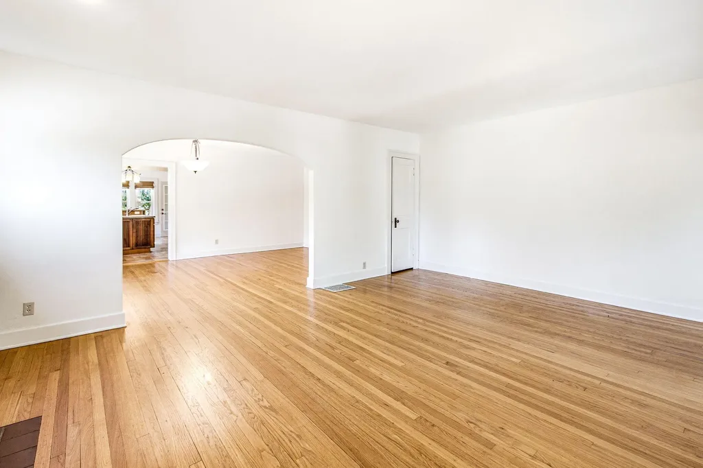 2501 Lakeview Avenue St. Joseph City MI 49085