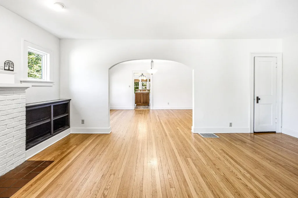 2501 Lakeview Avenue St. Joseph City MI 49085