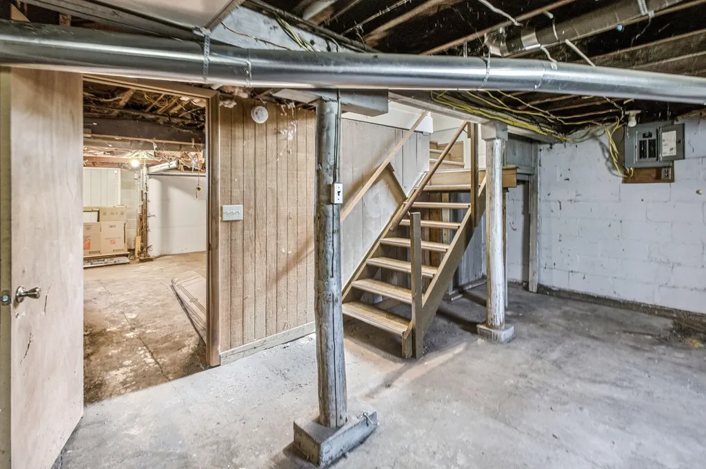 2501 Lakeview Avenue St. Joseph City MI 49085