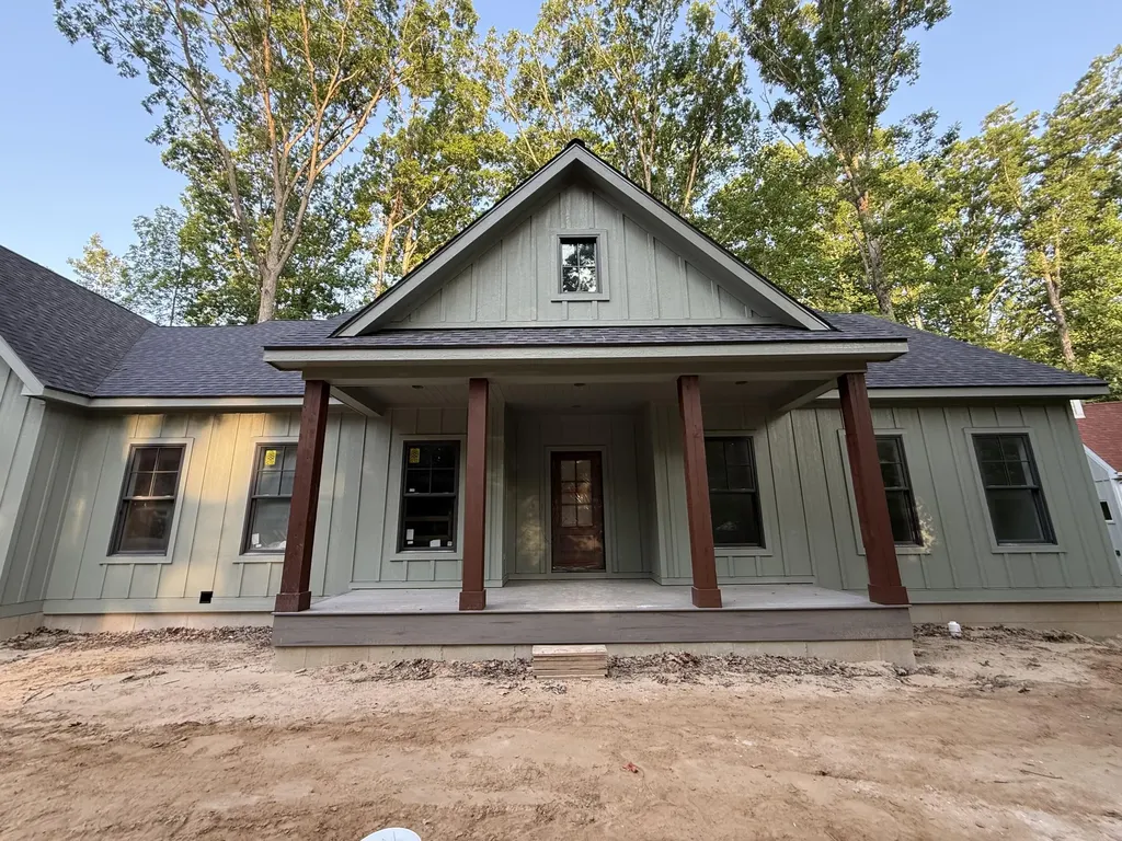 9132 National Parkway Chikaming Township MI 49129