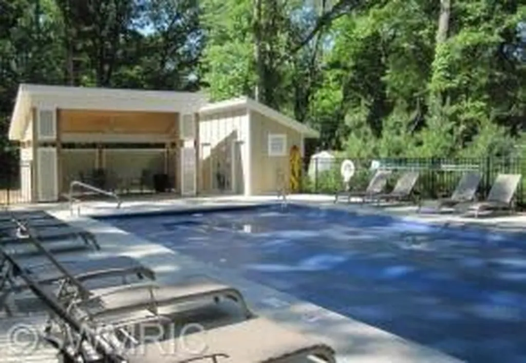 9132 National Parkway Chikaming Township MI 49129