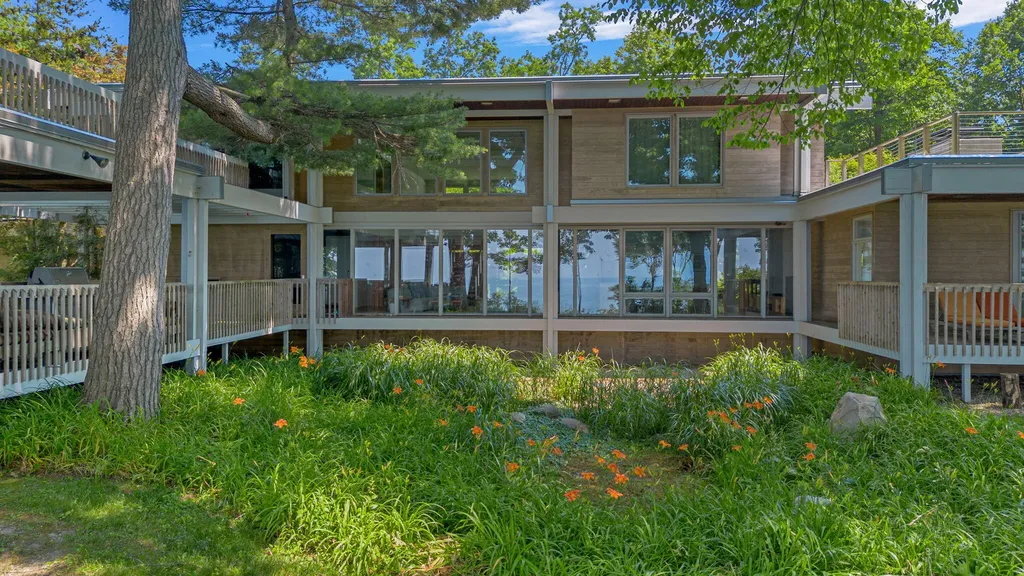 1600 Rocky Gap Road Benton Charter Township MI 49022