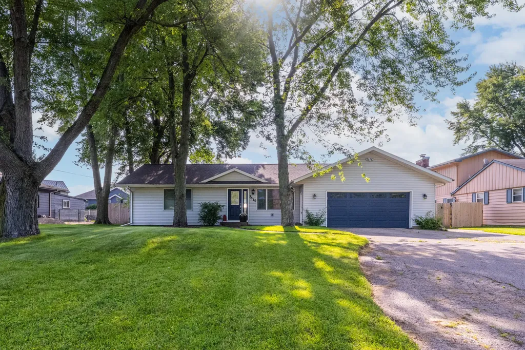 3619 Arbor Street St. Joseph Charter Township MI 49085