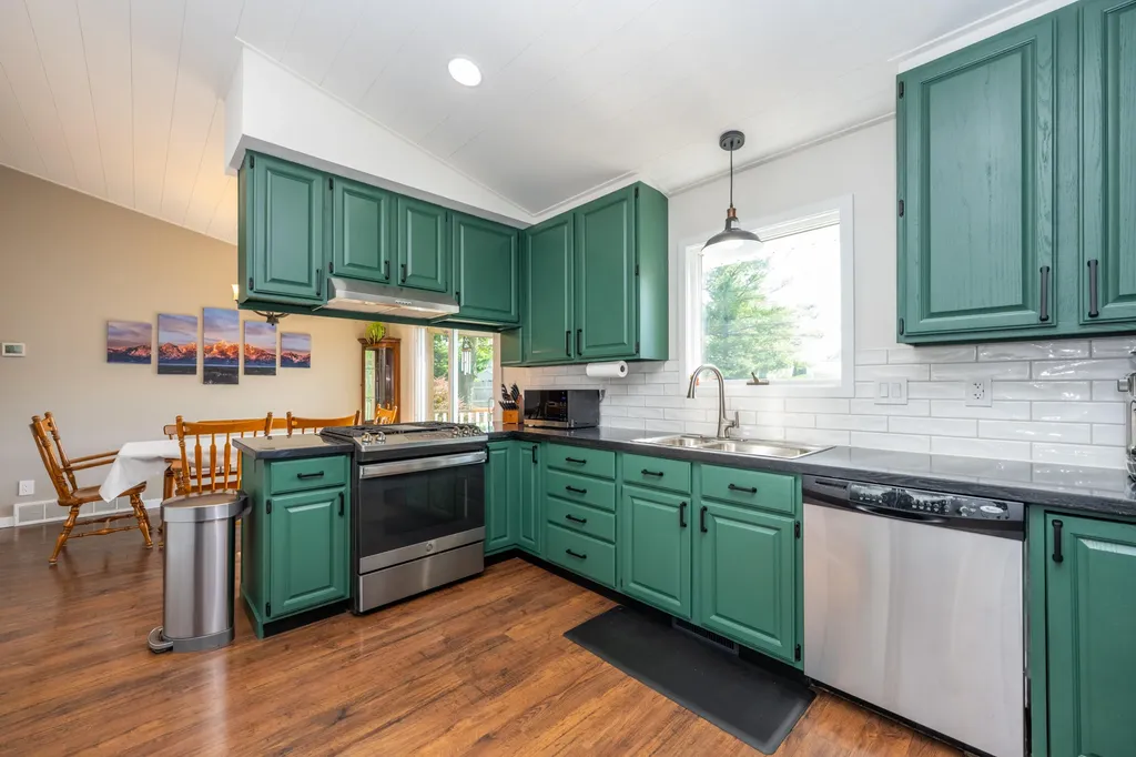 3619 Arbor Street St. Joseph Charter Township MI 49085