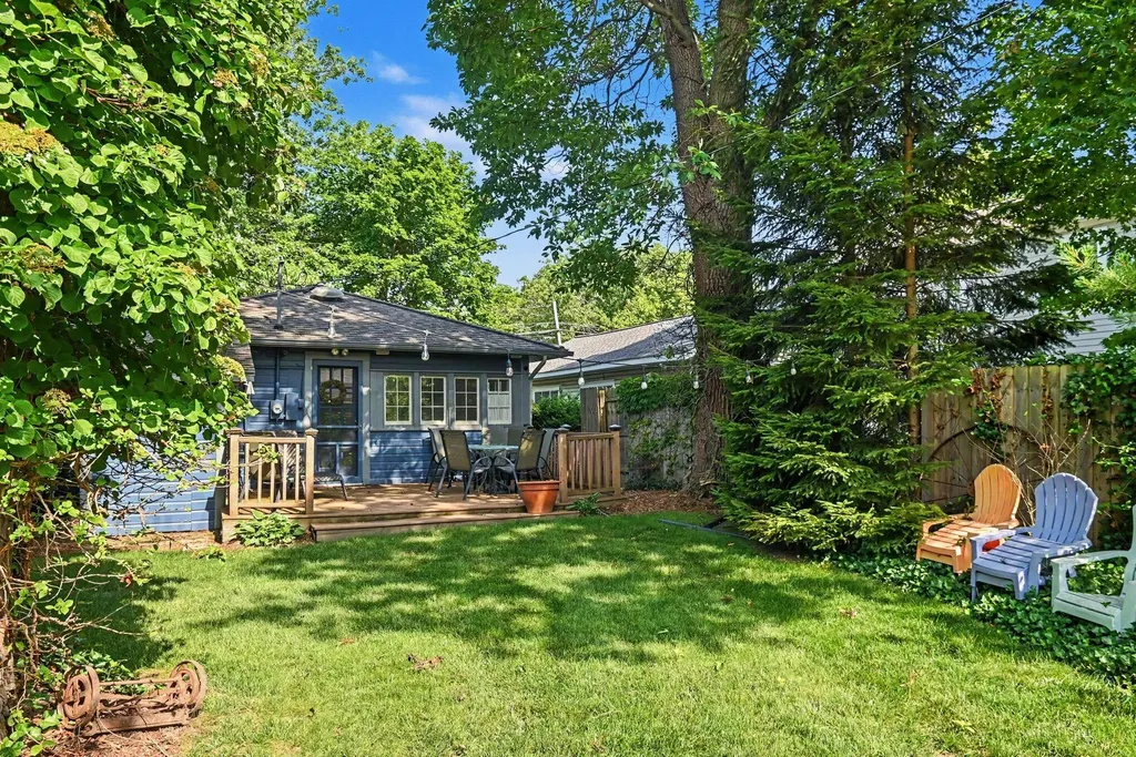 440 Park Avenue South Haven City MI 49090