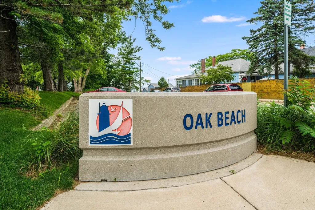 440 Park Avenue South Haven City MI 49090