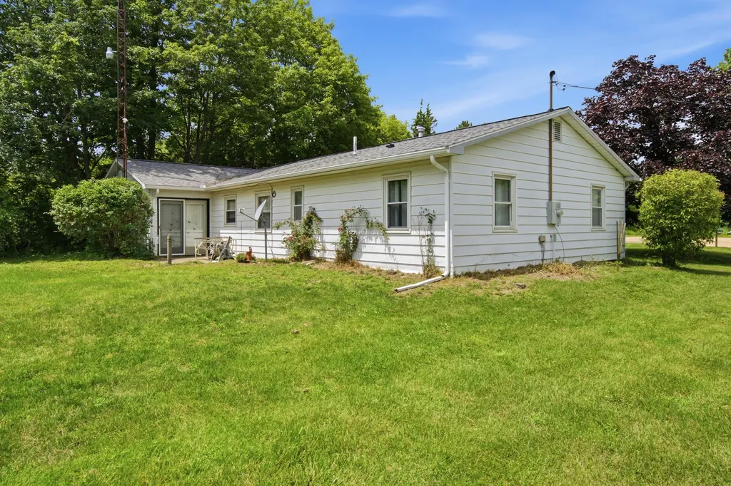 7250 101st Avenue Casco Township MI 49090