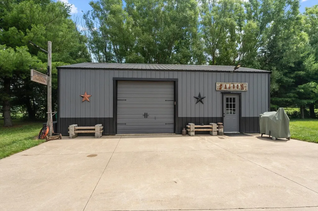 13431 Gleason Road Fabius Township MI 49093