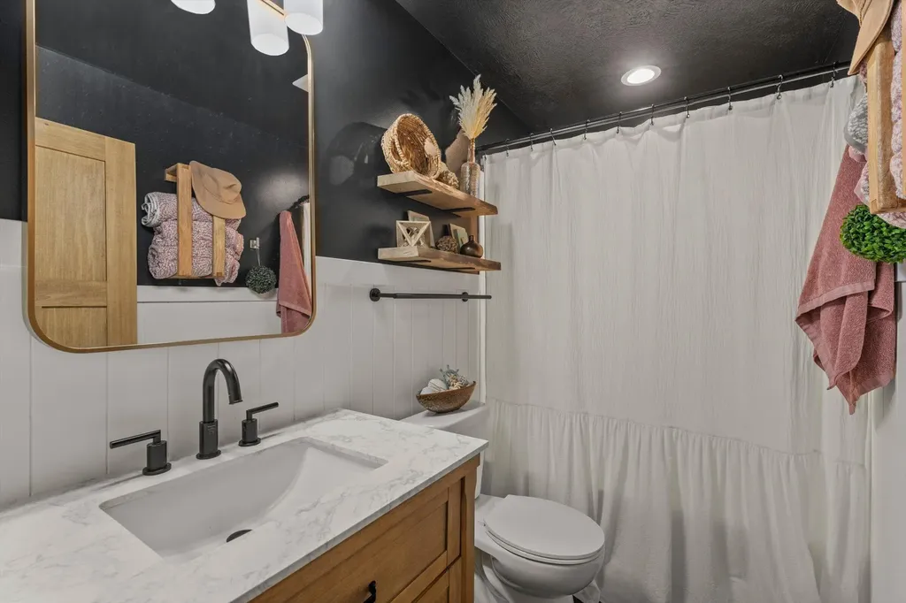 13431 Gleason Road Fabius Township MI 49093