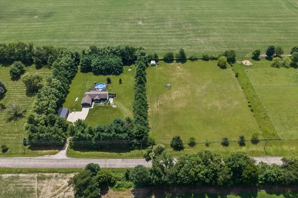 13431 Gleason Road Fabius Township MI 49093
