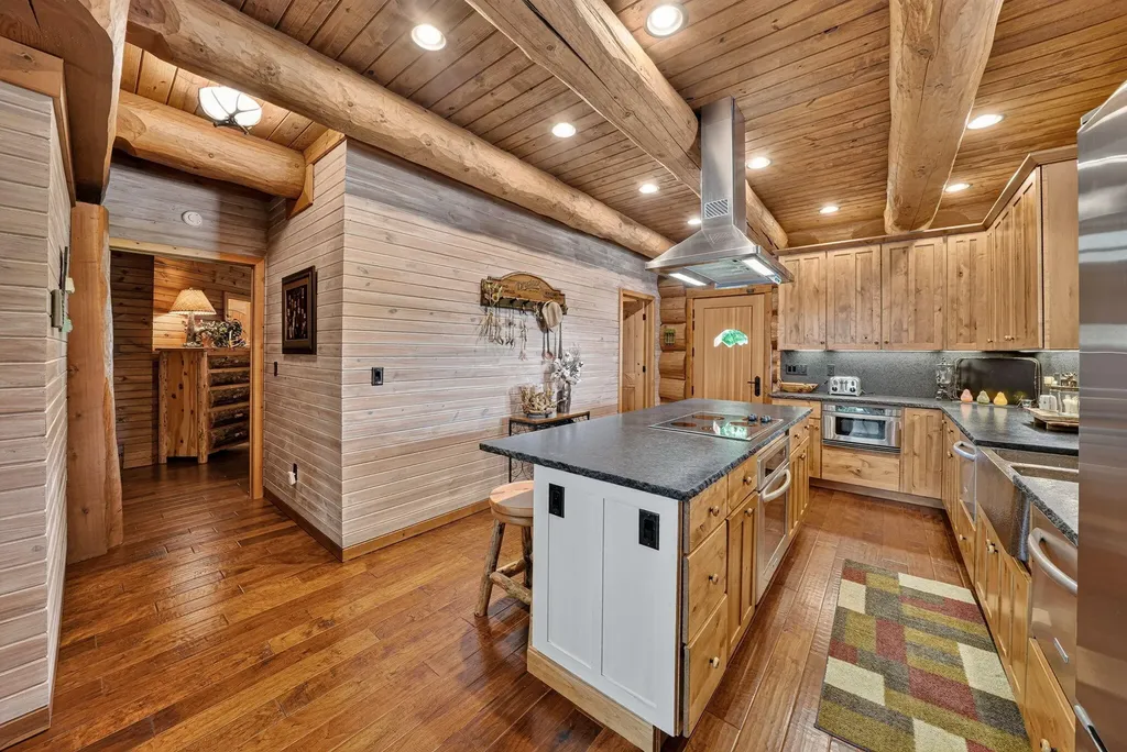 10459 Michigan 60 Constantine Township MI 49093