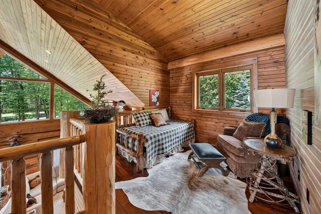 10459 Michigan 60 Constantine Township MI 49093