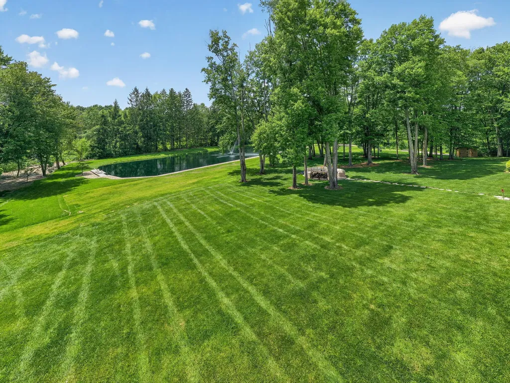 10459 Michigan 60 Constantine Township MI 49093