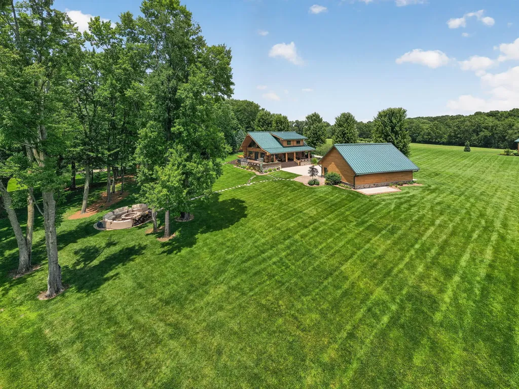 10459 Michigan 60 Constantine Township MI 49093