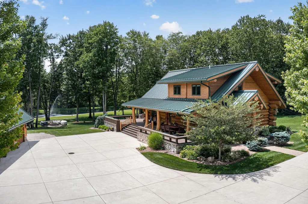 10459 Michigan 60 Constantine Township MI 49093