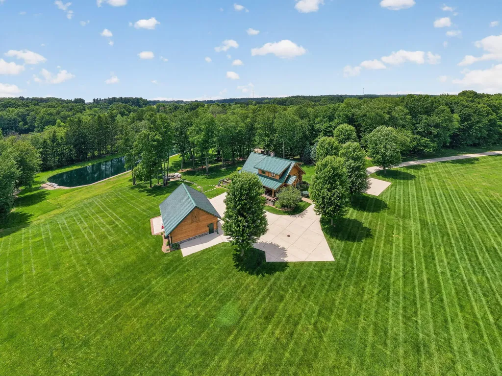 10459 Michigan 60 Constantine Township MI 49093