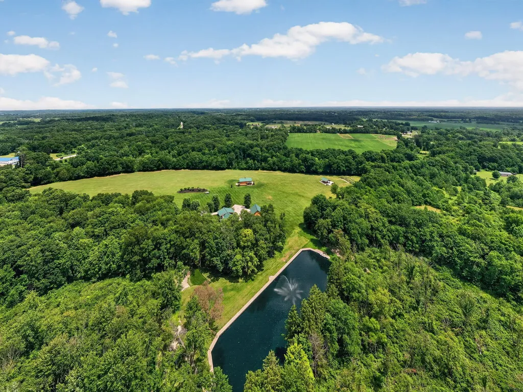 10459 Michigan 60 Constantine Township MI 49093