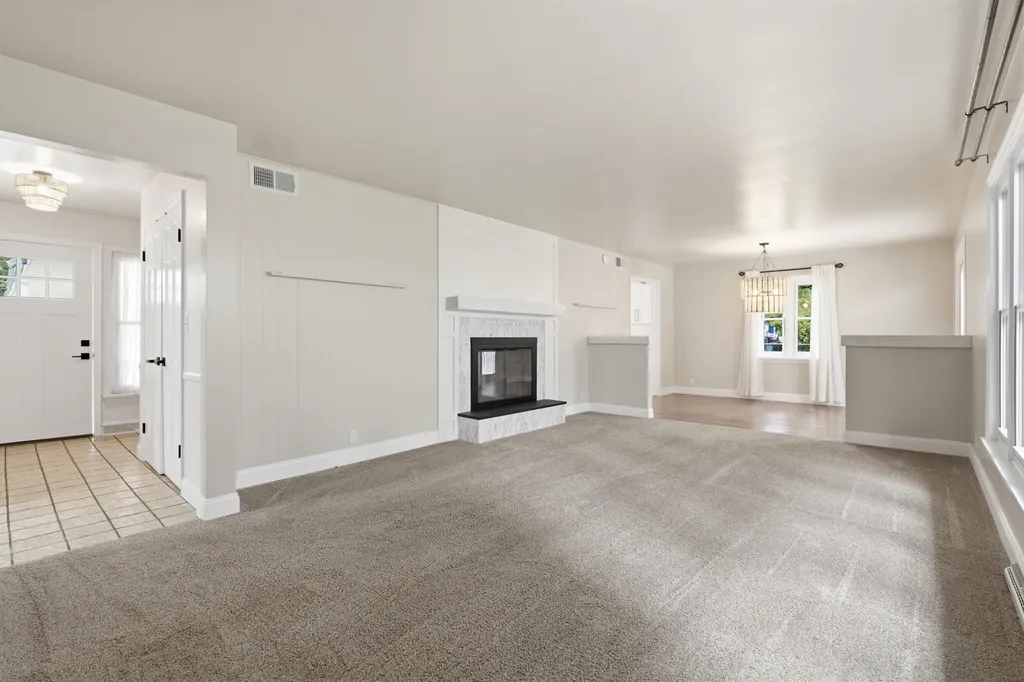 284 Hoover Avenue St. Joseph Charter Township MI 49022