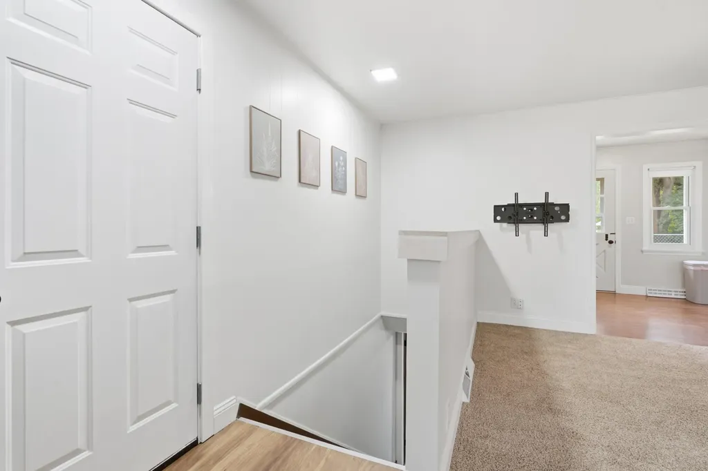284 Hoover Avenue St. Joseph Charter Township MI 49022