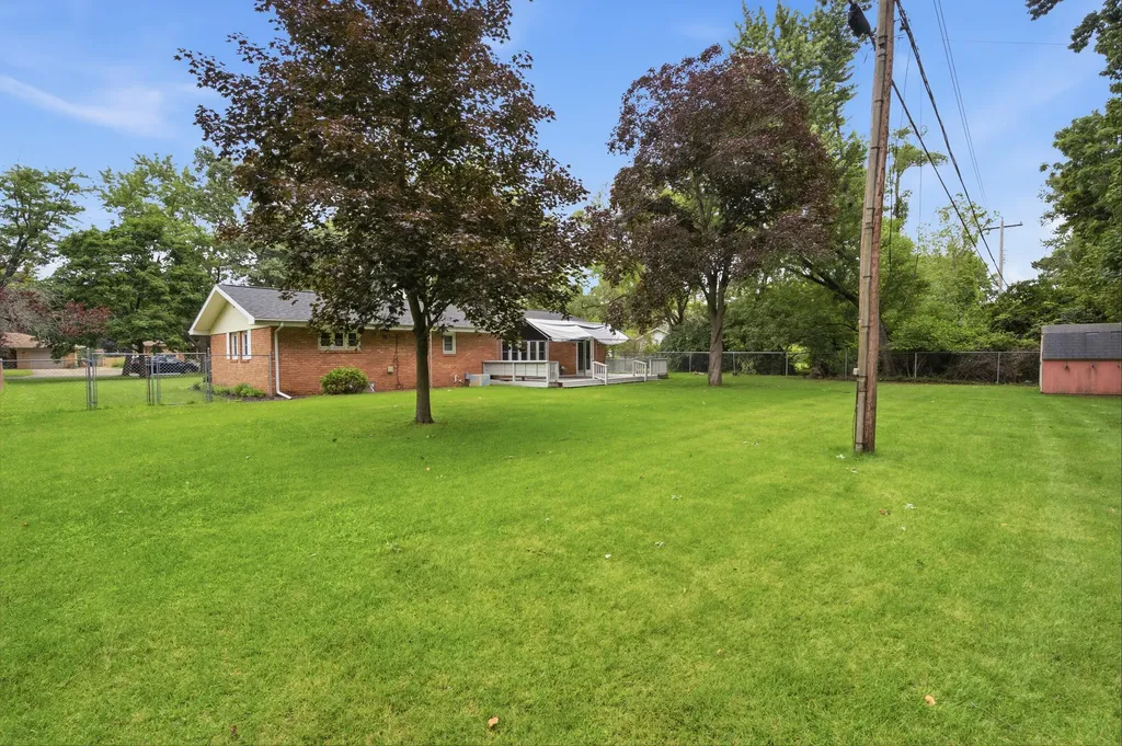 284 Hoover Avenue St. Joseph Charter Township MI 49022