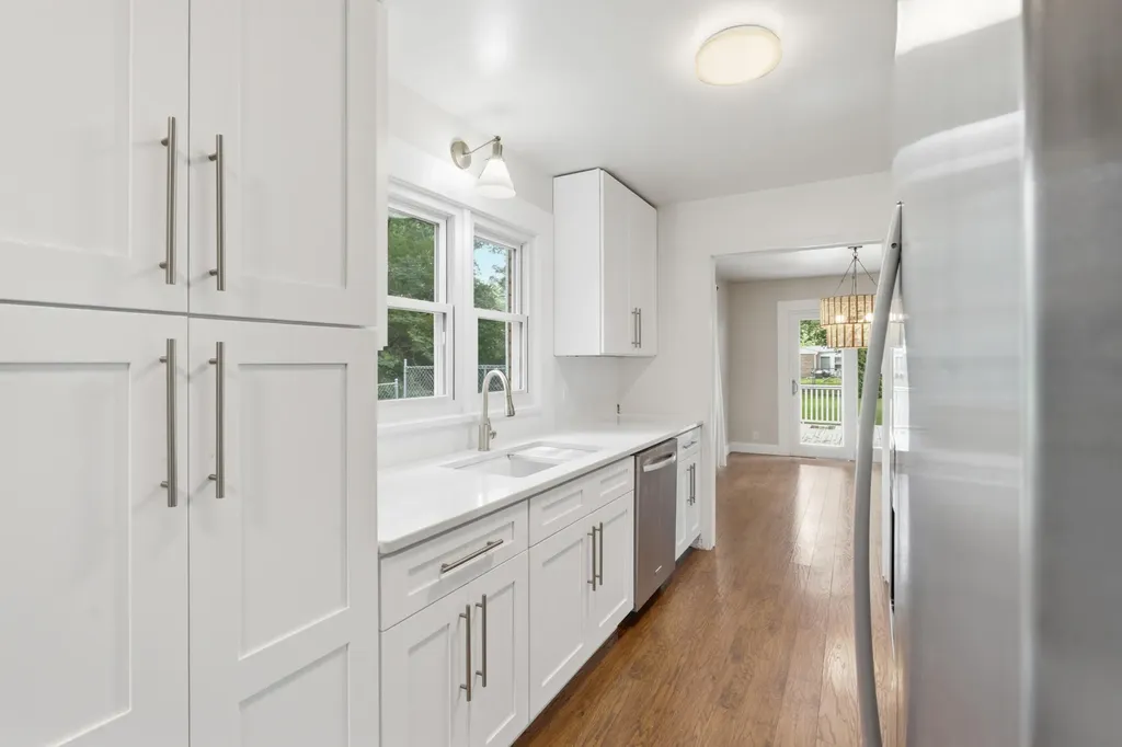284 Hoover Avenue St. Joseph Charter Township MI 49022
