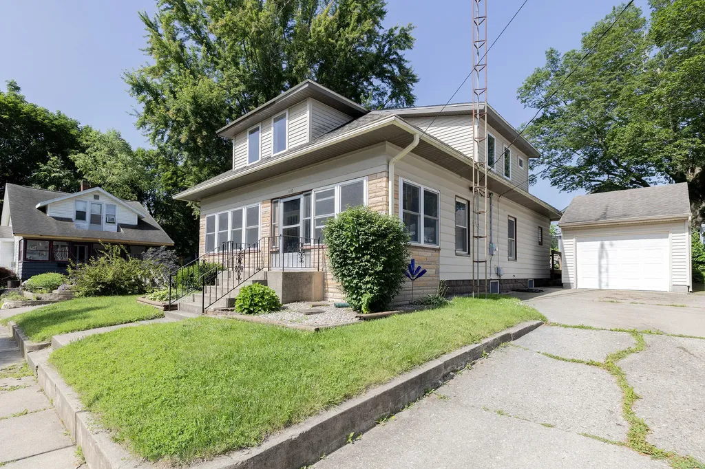 110 Theoda Court Buchanan City MI 49107