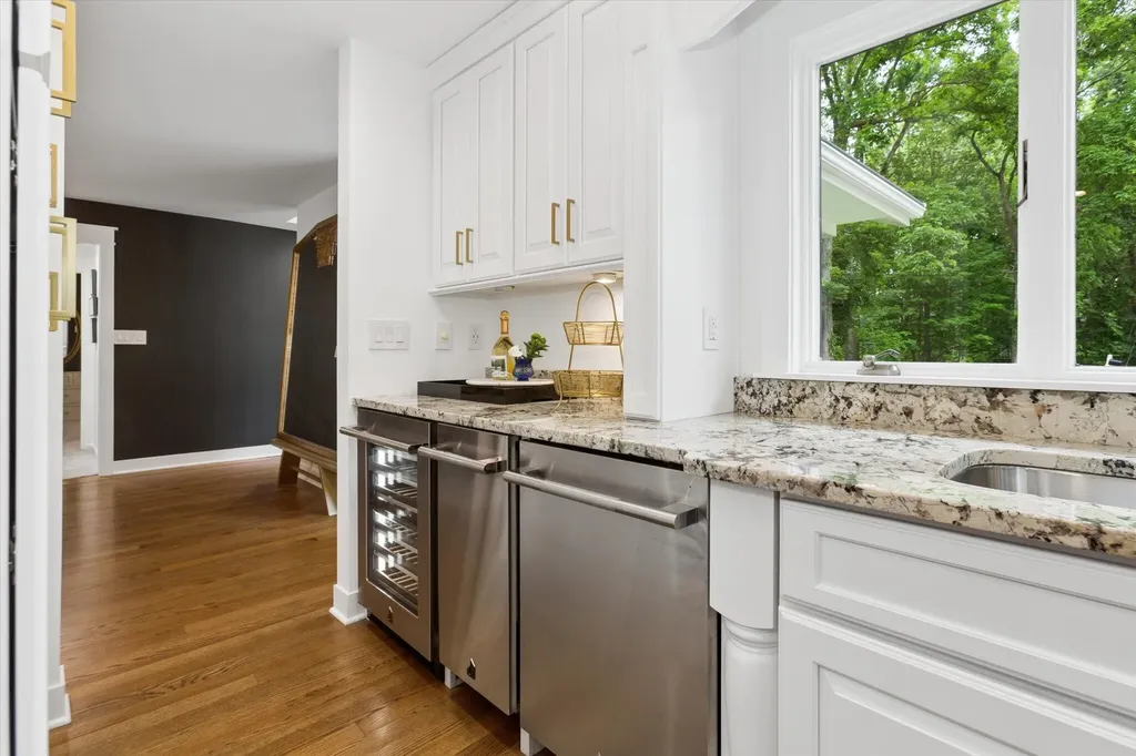 1912 Sunset Court St. Joseph City MI 49085