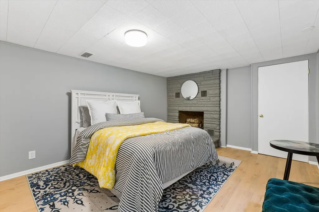 1912 Sunset Court St. Joseph City MI 49085